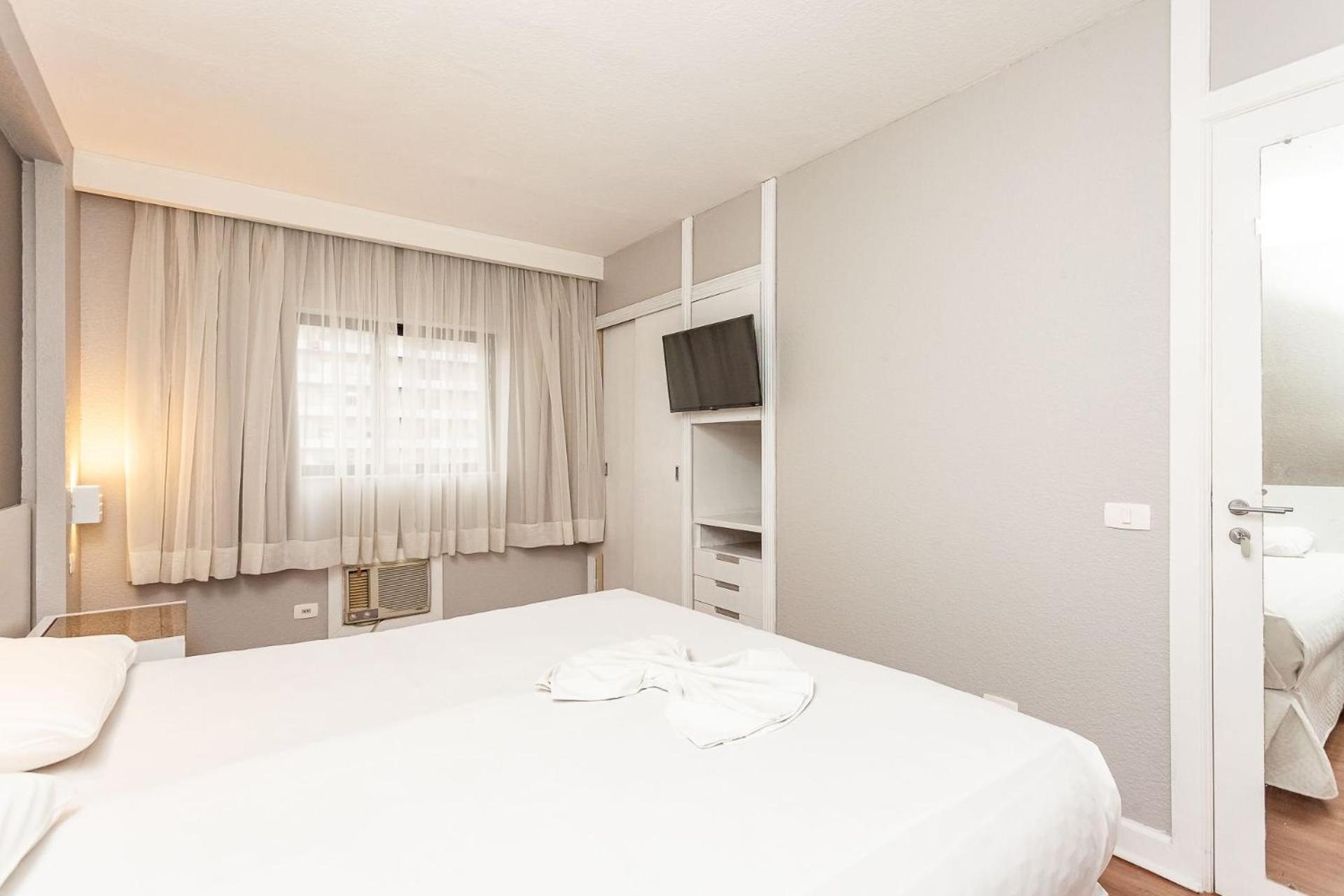 Apto-Flat Excelente Localizacao Centro-Batel - Somente Familiares Куритиба Экстерьер фото