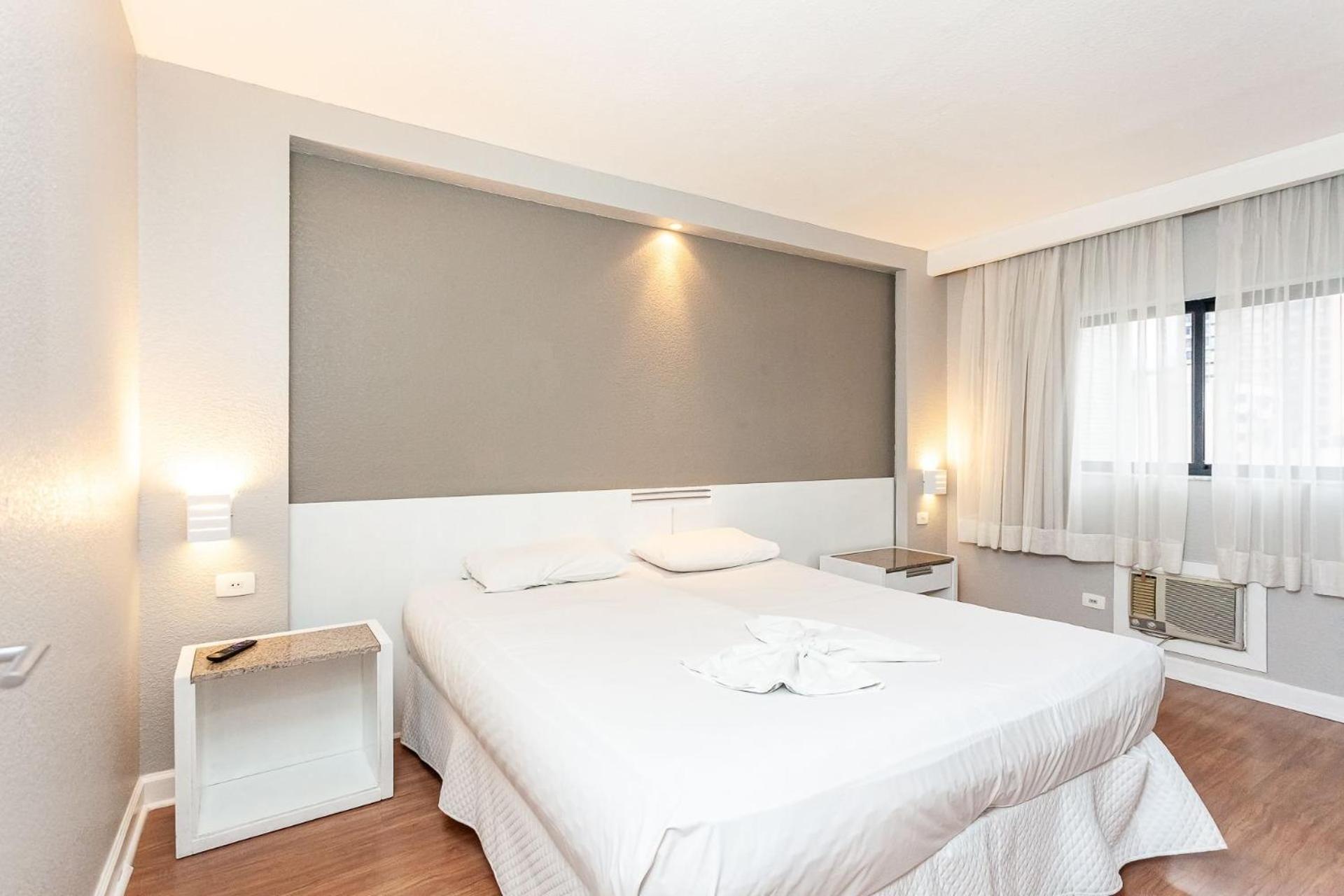 Apto-Flat Excelente Localizacao Centro-Batel - Somente Familiares Куритиба Экстерьер фото